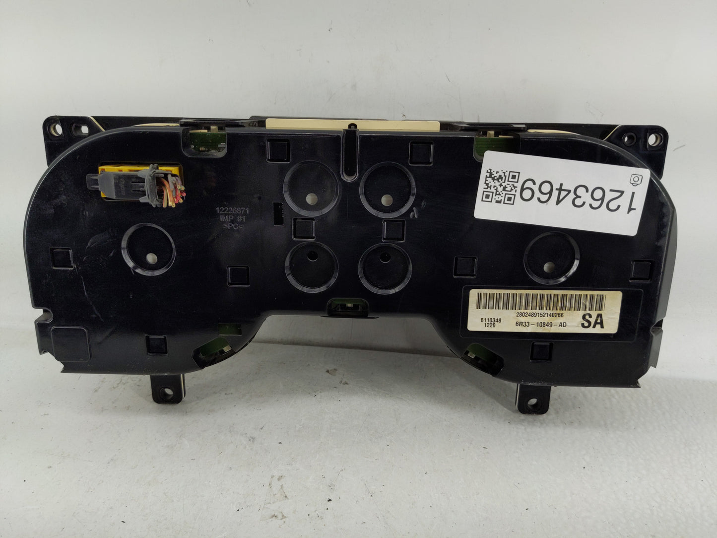 2006 Ford Mustang Instrument Cluster Speedometer Gauges P/N:6R33-10849-AD Fits OEM Used Auto Parts - Oemusedautoparts1.com