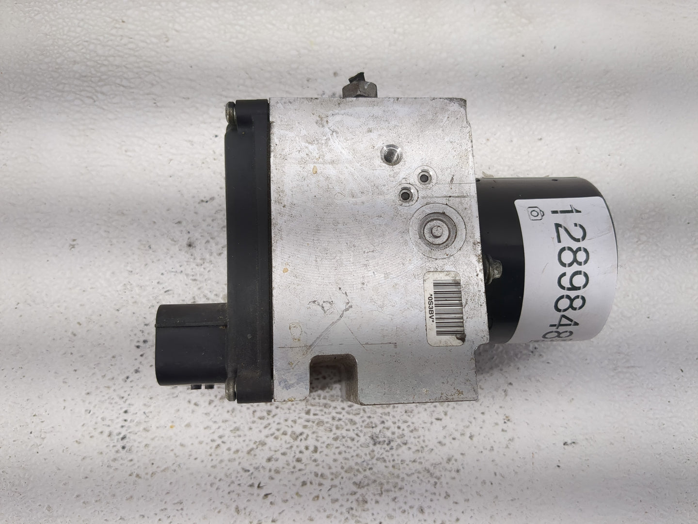 2005-2006 Ford Mustang ABS Pump Control Module Replacement P/N:6R33-2C353AB Fits Fits 2005 2006 OEM Used Auto Parts - Oemuse