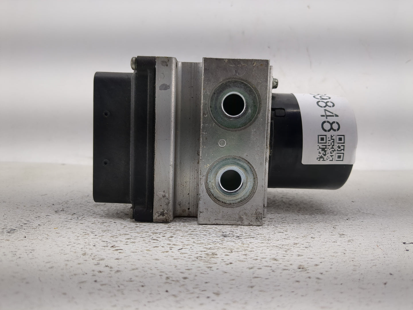 2005-2006 Ford Mustang ABS Pump Control Module Replacement P/N:6R33-2C353AB Fits Fits 2005 2006 OEM Used Auto Parts - Oemuse