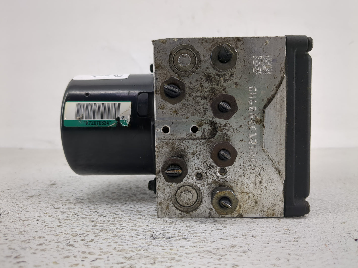 2005-2006 Ford Mustang ABS Pump Control Module Replacement P/N:6R33-2C353AB Fits Fits 2005 2006 OEM Used Auto Parts - Oemuse