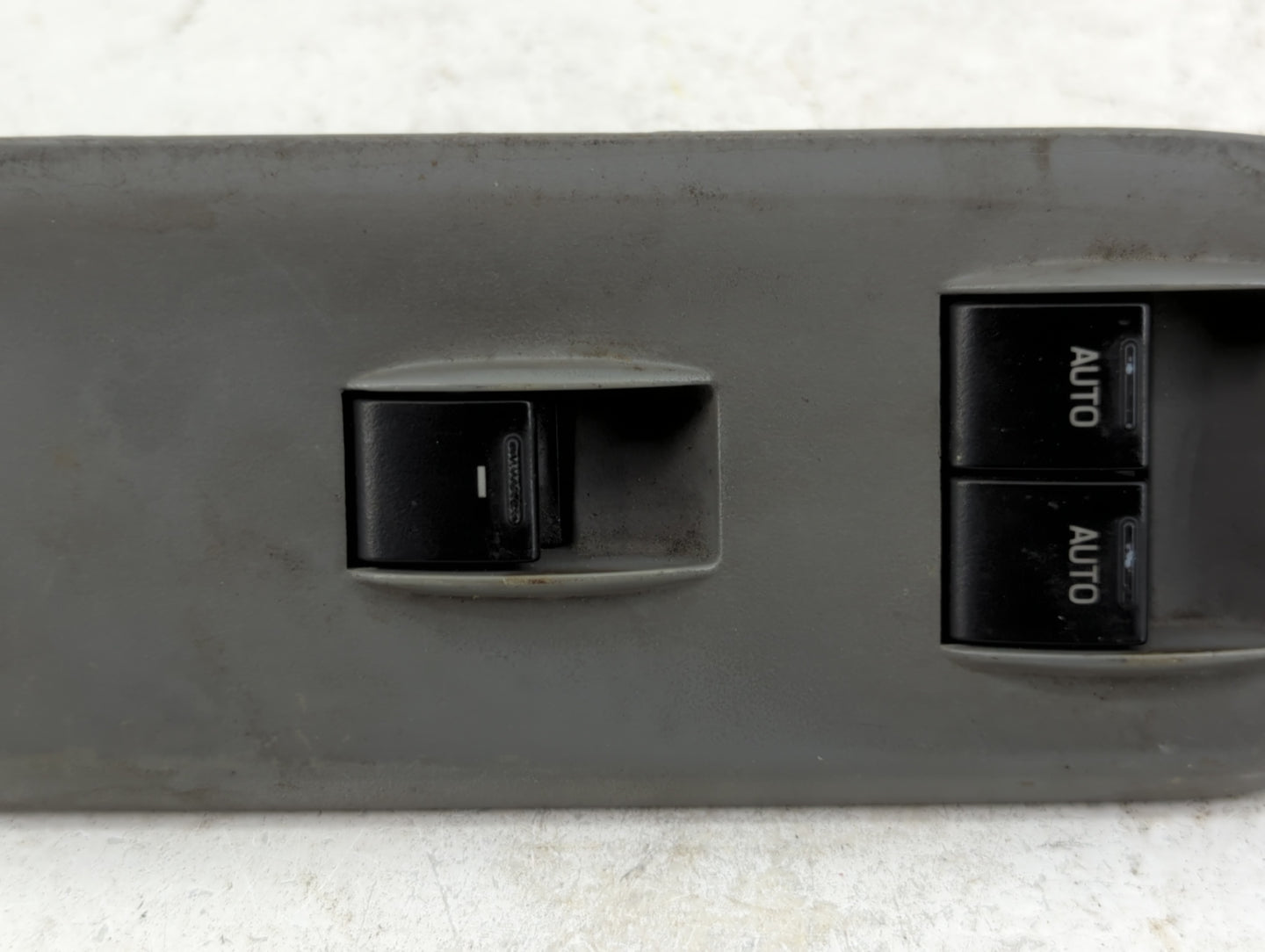 2005-2009 Ford Mustang Master Power Window Switch Replacement Driver Side Left P/N:4R33-15A564-B Fits OEM Used Auto Parts - 