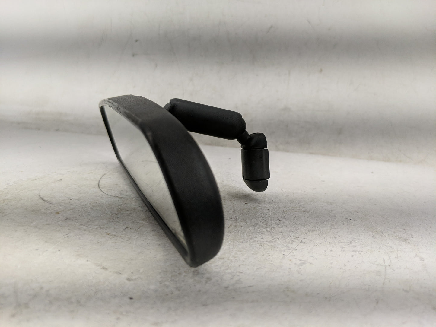 2006 Ford Mustang Interior Rear View Mirror Replacement OEM P/N:E8011681 Fits OEM Used Auto Parts - Oemusedautoparts1.com