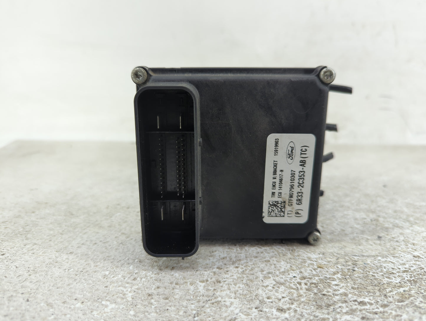 2005-2006 Ford Mustang ABS Pump Control Module Replacement P/N:6R33-2C353-AB Fits Fits 2005 2006 OEM Used Auto Parts - Oemus