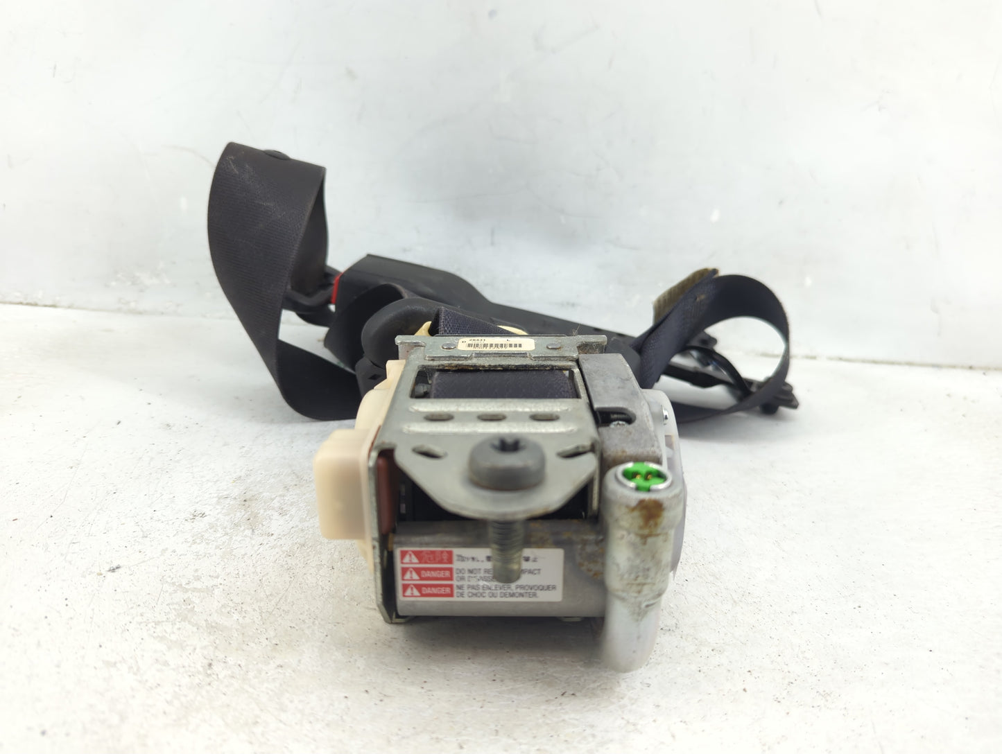 2005-2006 Ford Mustang Seat Belt Control Module - Oemusedautoparts1.com