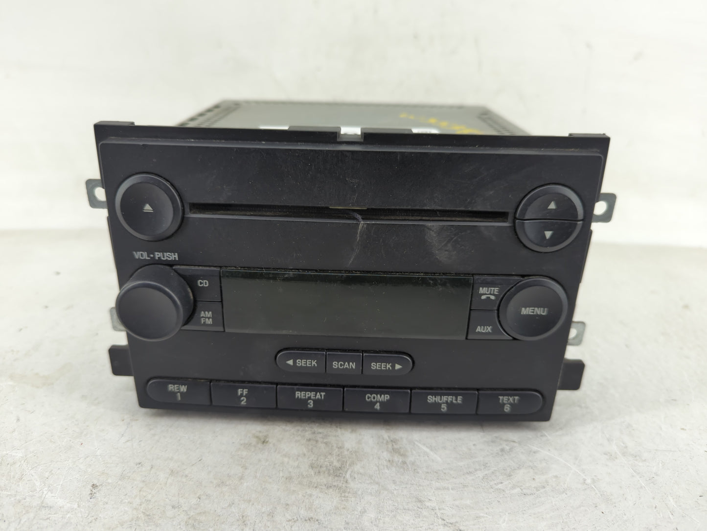 2005-2006 Ford Mustang Radio AM FM Cd Player Receiver Replacement P/N:6F9T-18C869-AE Fits Fits 2005 2006 OEM Used Auto Parts