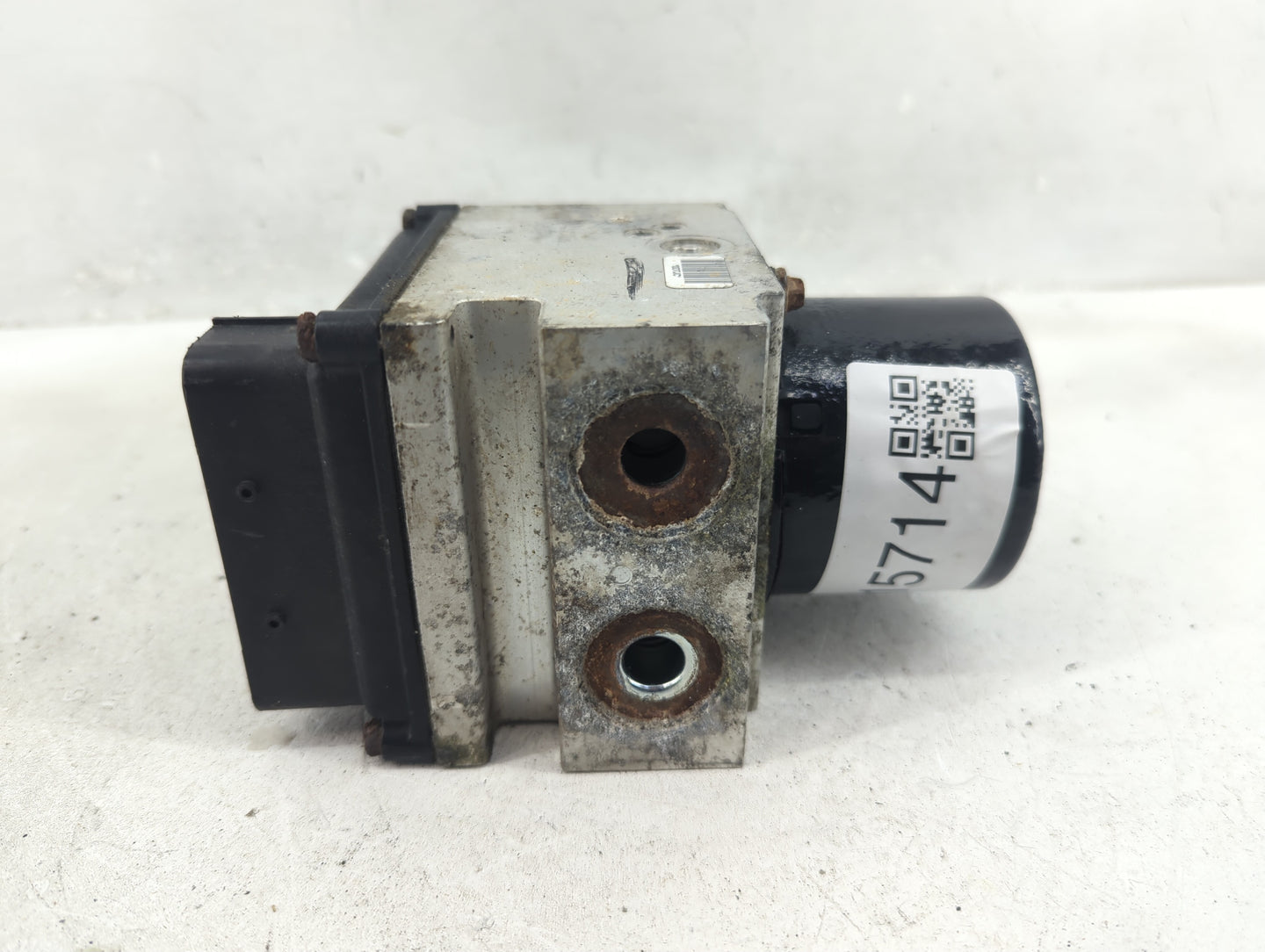 2005-2006 Ford Mustang ABS Pump Control Module Replacement P/N:6R33-2C353-AB Fits Fits 2005 2006 OEM Used Auto Parts - Oemus