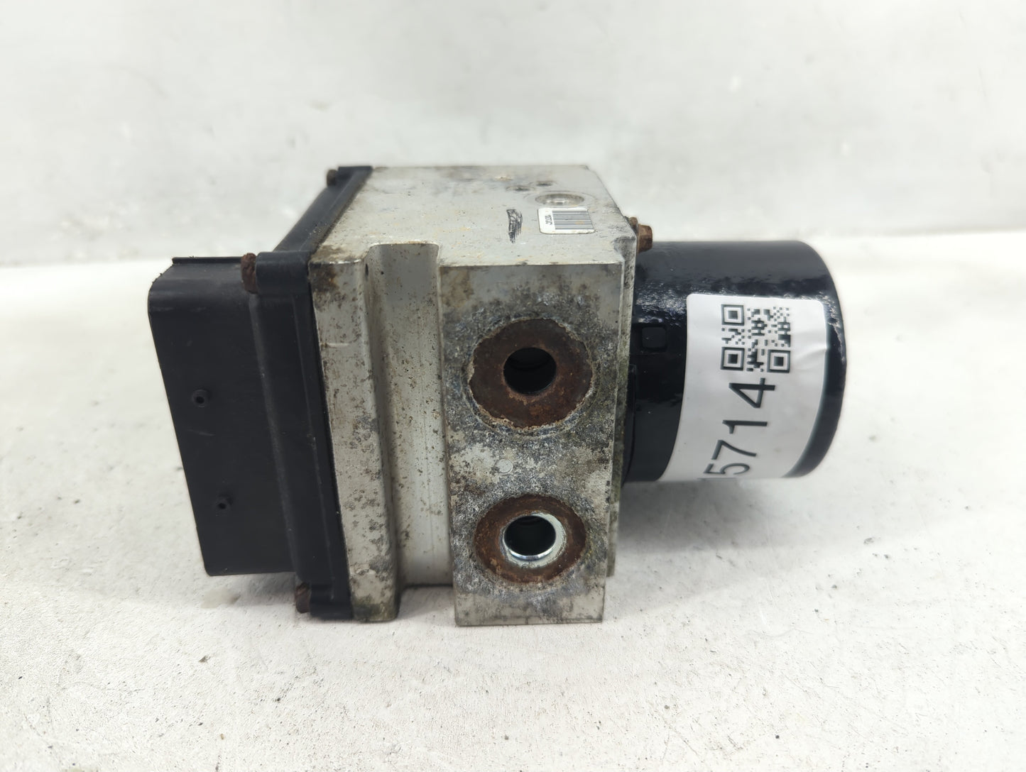 2005-2006 Ford Mustang ABS Pump Control Module Replacement P/N:6R33-2C353-AB Fits Fits 2005 2006 OEM Used Auto Parts - Oemus