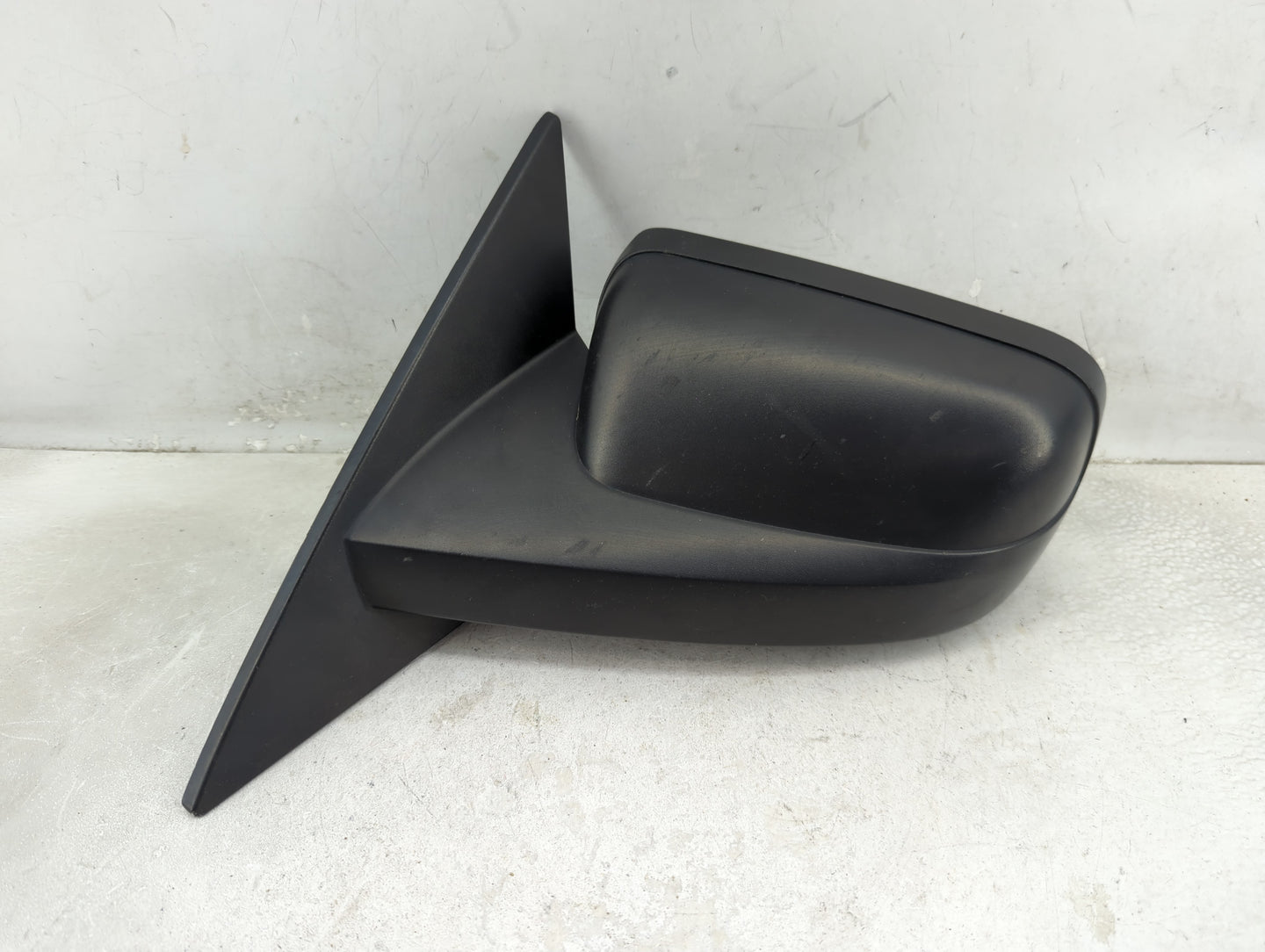 2005-2009 Ford Mustang Driver Side View Mirror - Left Door Mirror OEM Used - Oemusedautoparts1.com