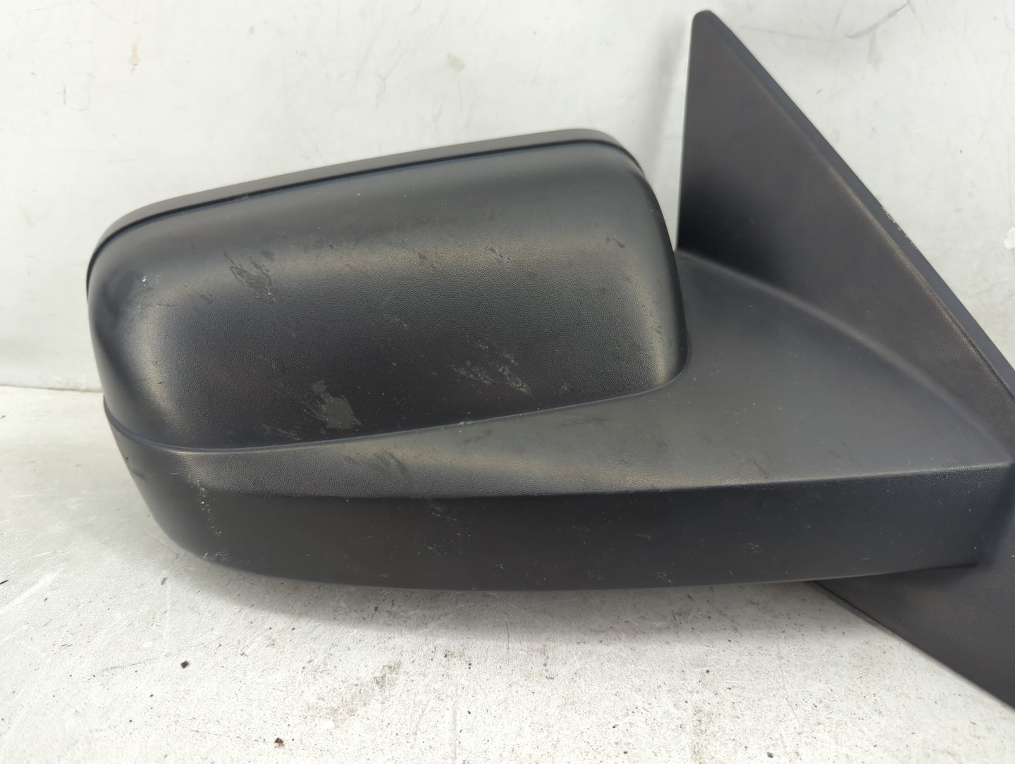 2005-2009 Ford Mustang Passenger Side View Mirror - Right Door Mirror OEM Used - Oemusedautoparts1.com
