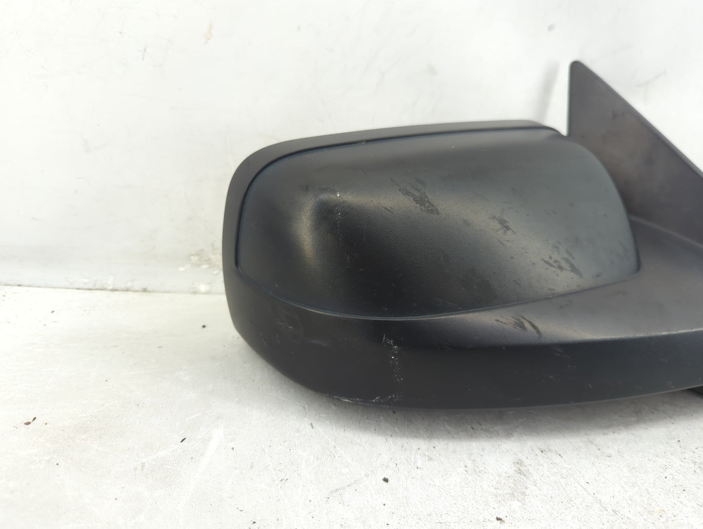 2005-2009 Ford Mustang Passenger Side View Mirror - Right Door Mirror OEM Used - Oemusedautoparts1.com