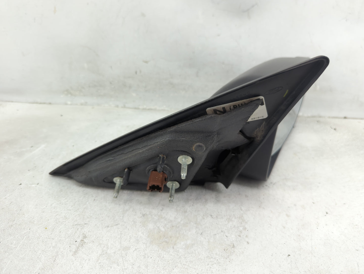 2005-2009 Ford Mustang Passenger Side View Mirror - Right Door Mirror OEM Used - Oemusedautoparts1.com