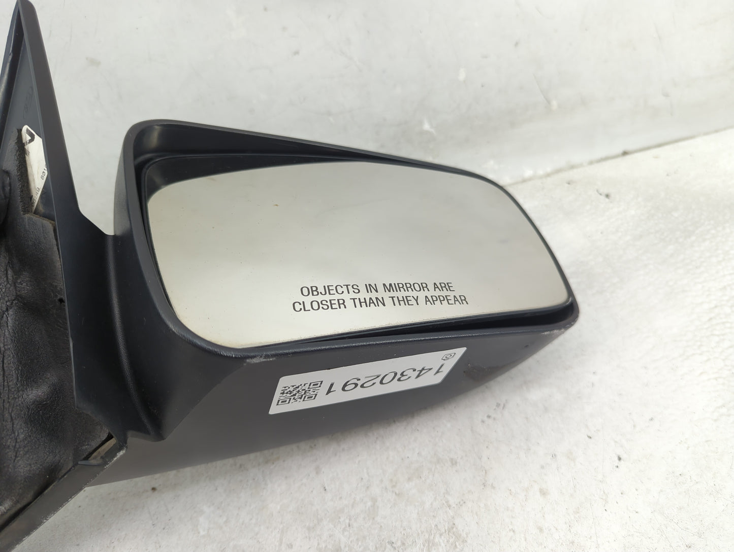 2005-2009 Ford Mustang Passenger Side View Mirror - Right Door Mirror OEM Used - Oemusedautoparts1.com