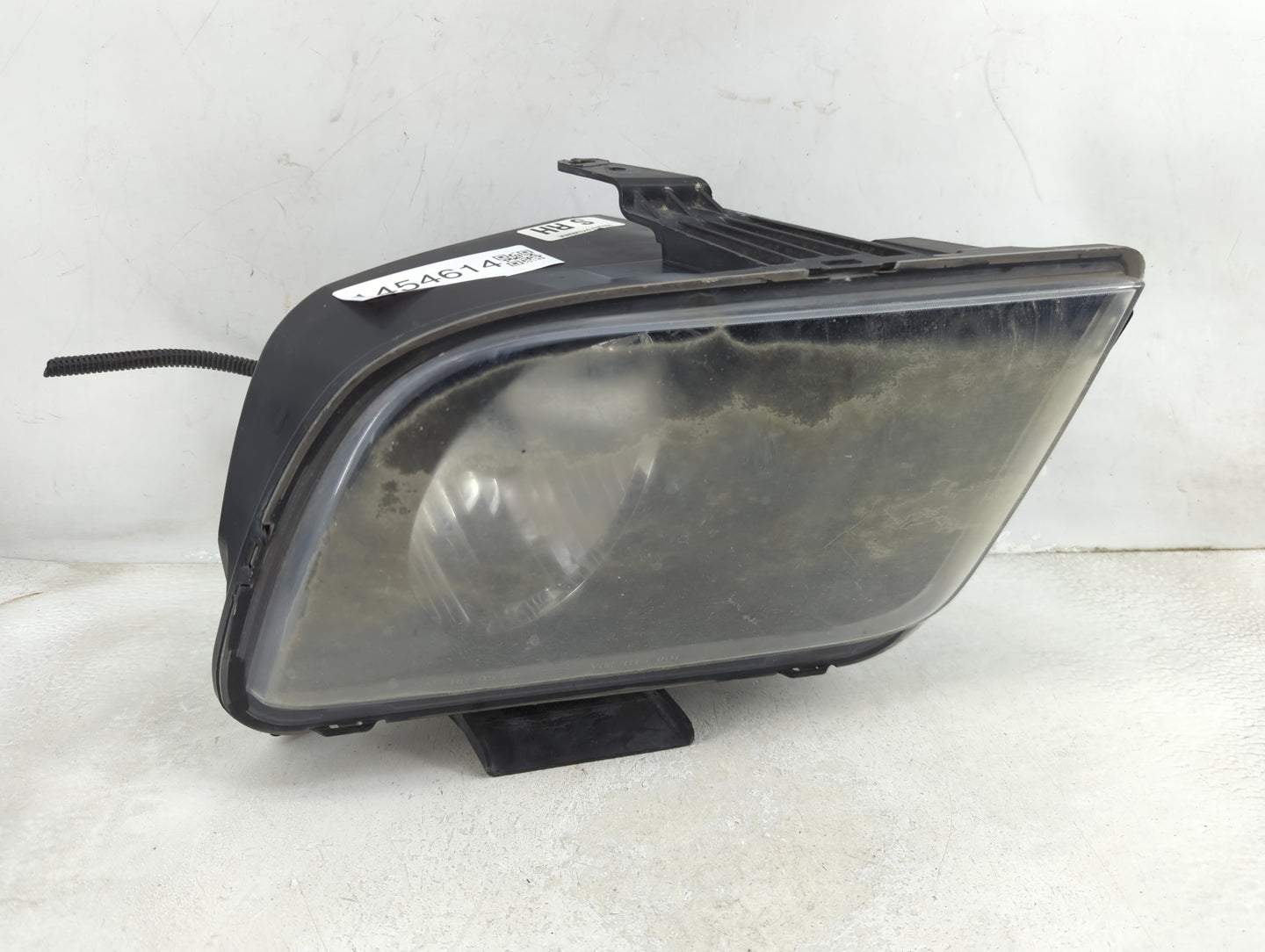 2005-2006 Ford Mustang Passenger Right Oem Head Light Headlight Lamp - Oemusedautoparts1.com