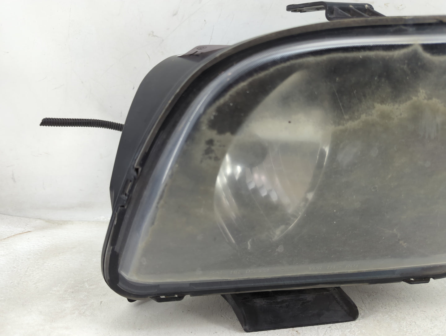 2005-2006 Ford Mustang Passenger Right Oem Head Light Headlight Lamp - Oemusedautoparts1.com
