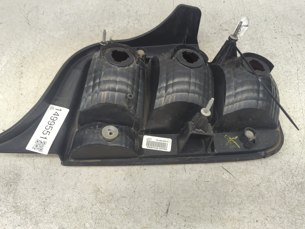 2006 Ford Mustang Tail Light Assembly Driver Left OEM Fits OEM Used Auto Parts - Oemusedautoparts1.com