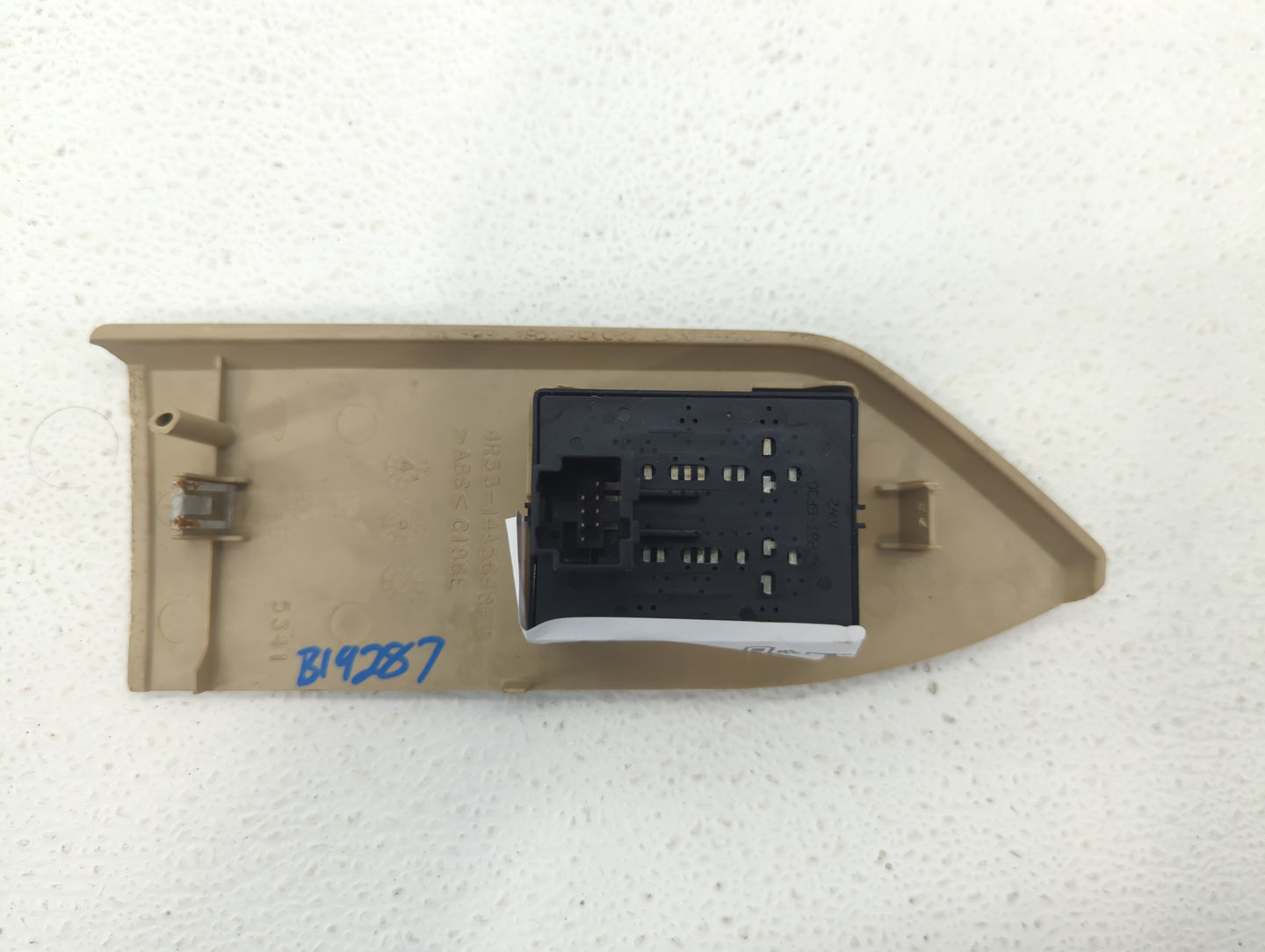 2006 Ford Mustang Passenger Right Power Window Switch - Oemusedautoparts1.com
