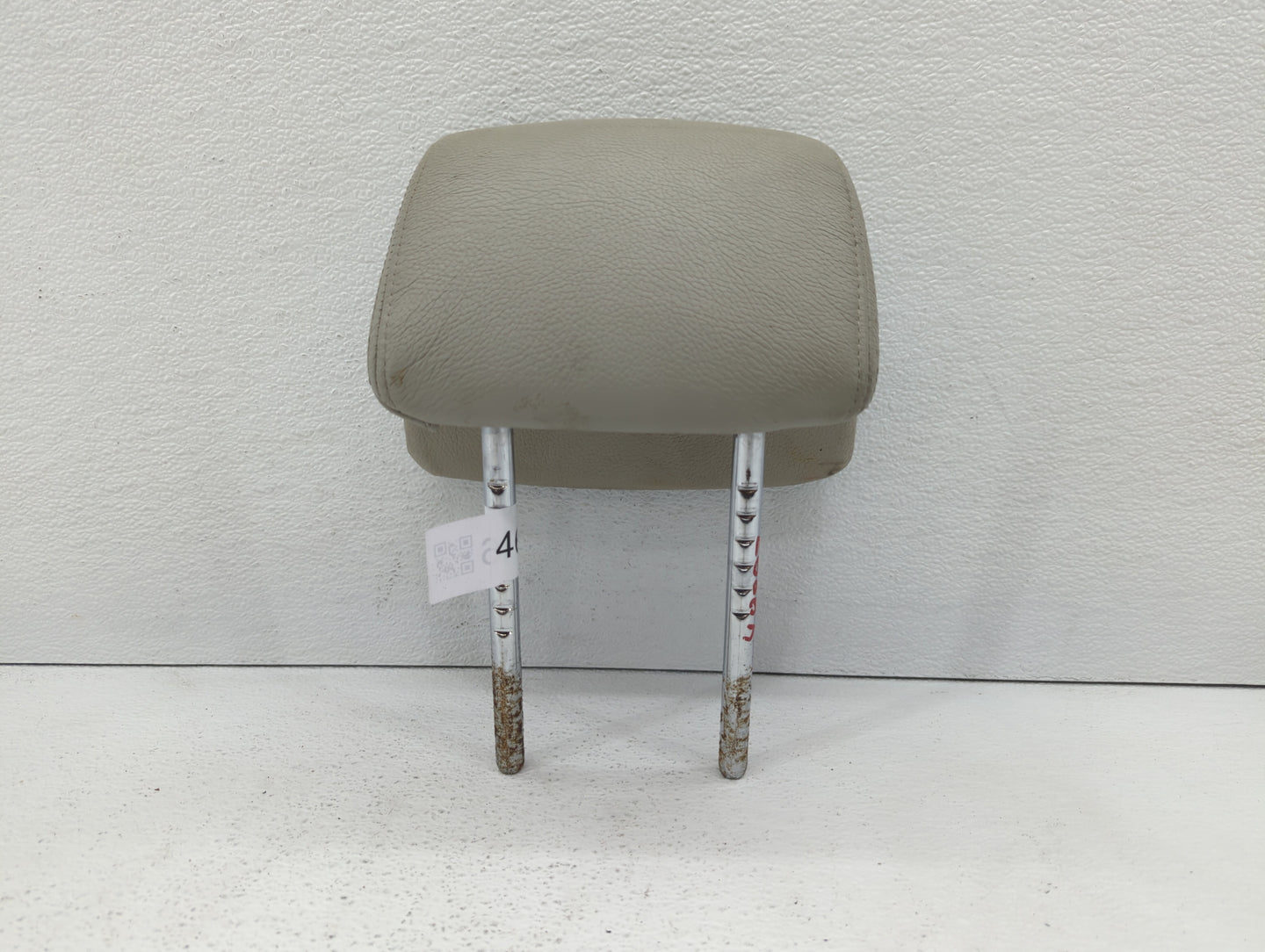 2005-2009 Ford Mustang Headrest Head Rest Front Driver Passenger Seat - Oemusedautoparts1.com