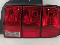 2005-2009 Ford Mustang Tail Light Assembly Passenger Right OEM P/N:4R3T-13A412-G28 8R33-13B504-AB Fits OEM Used Auto Parts -