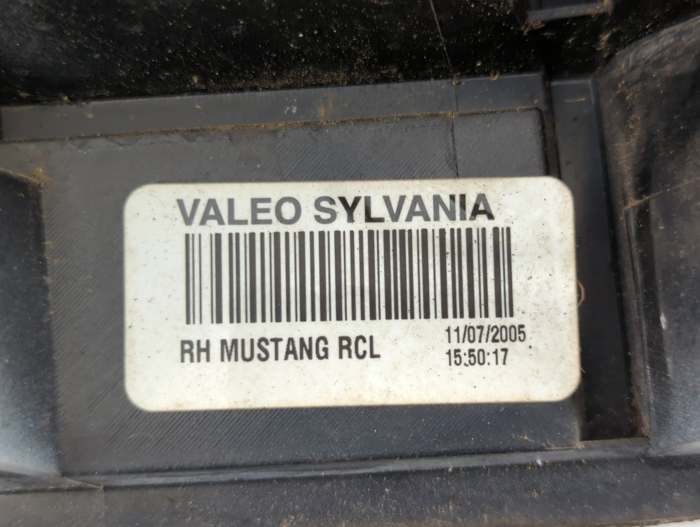 2005-2009 Ford Mustang Tail Light Assembly Passenger Right OEM Fits Fits 2005 2006 2007 2008 2009 OEM Used Auto Parts - Oemu