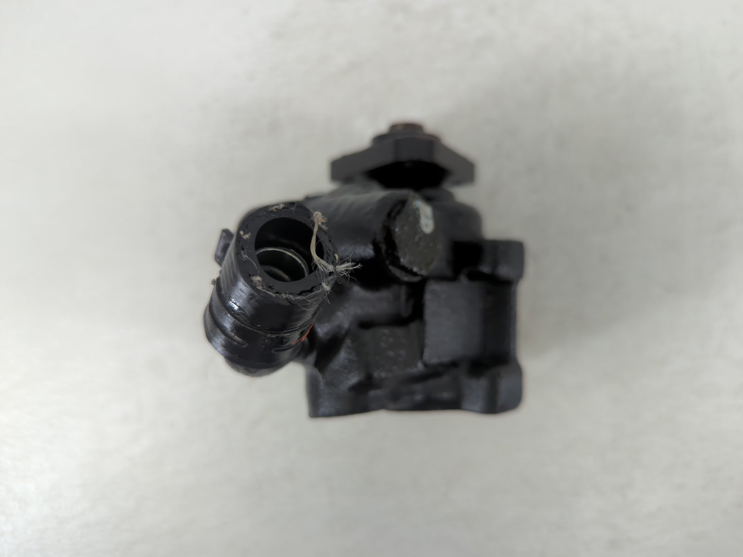 2005-2010 Ford Mustang Power Steering Column Pump Oem - Oemusedautoparts1.com