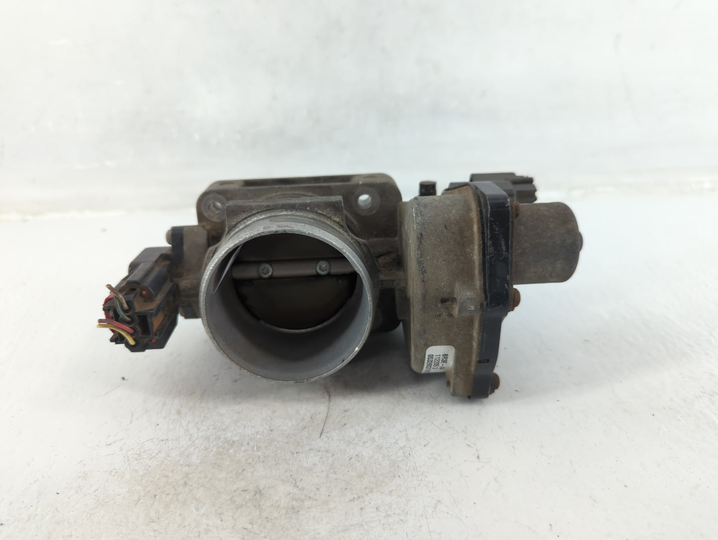 2006-2010 Ford Mustang Throttle Body P/N:112205 3 053260311013 Fits OEM Used Auto Parts - Oemusedautoparts1.com