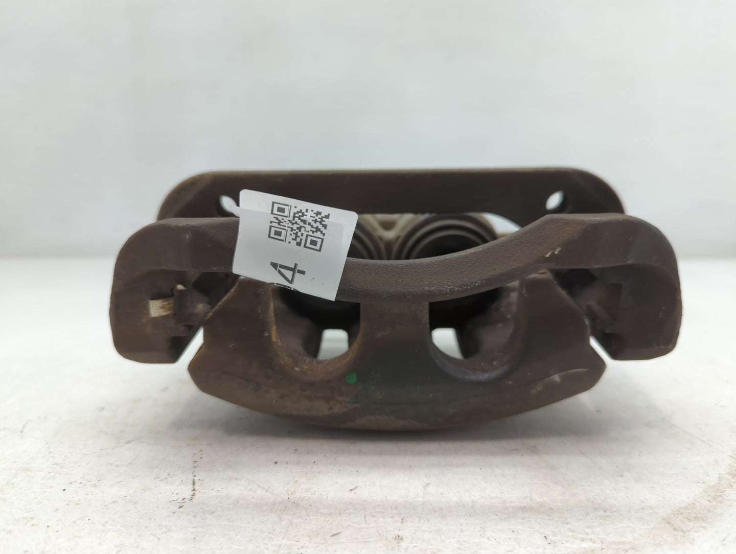 2005-2010 Ford Mustang Front Driver Left Brake Caliper - Oemusedautoparts1.com