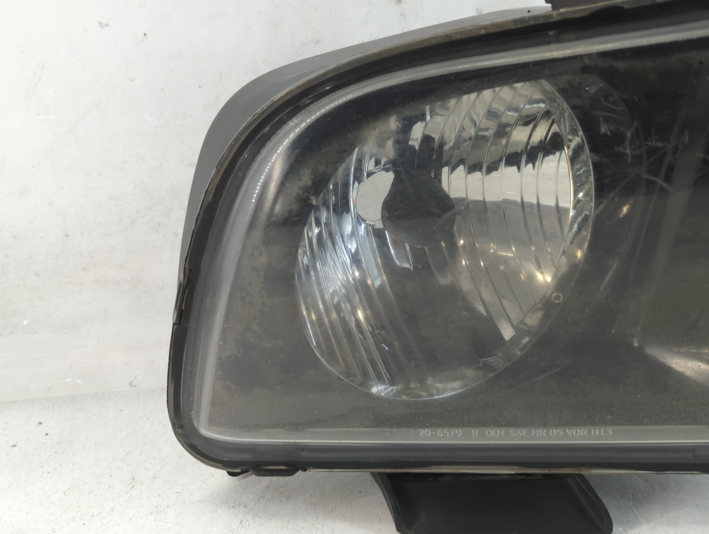 2005-2006 Ford Mustang Passenger Right Oem Head Light Headlight Lamp - Oemusedautoparts1.com