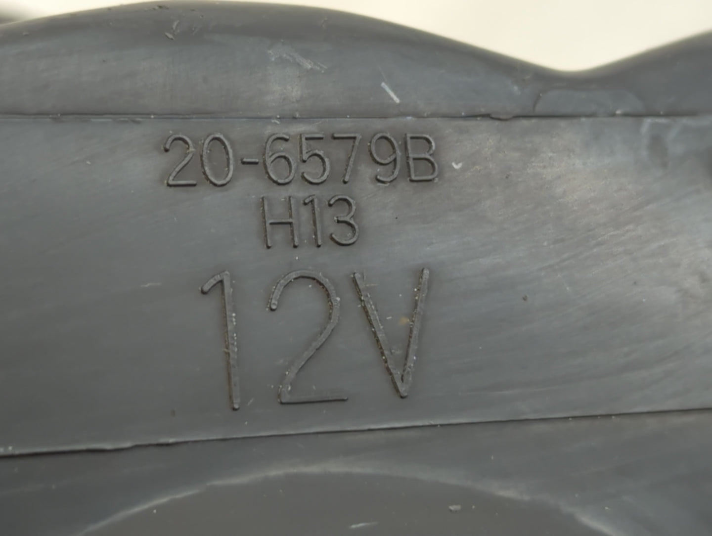 2005-2006 Ford Mustang Passenger Right Oem Head Light Headlight Lamp - Oemusedautoparts1.com