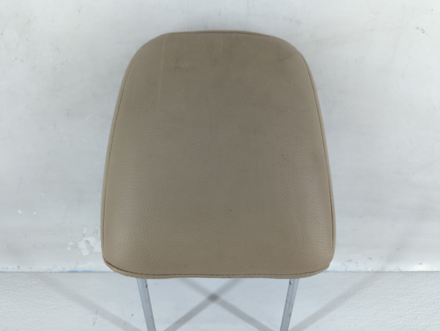 2006 Ford Mustang Headrest Head Rest Front Driver Passenger Seat Fits OEM Used Auto Parts - Oemusedautoparts1.com
