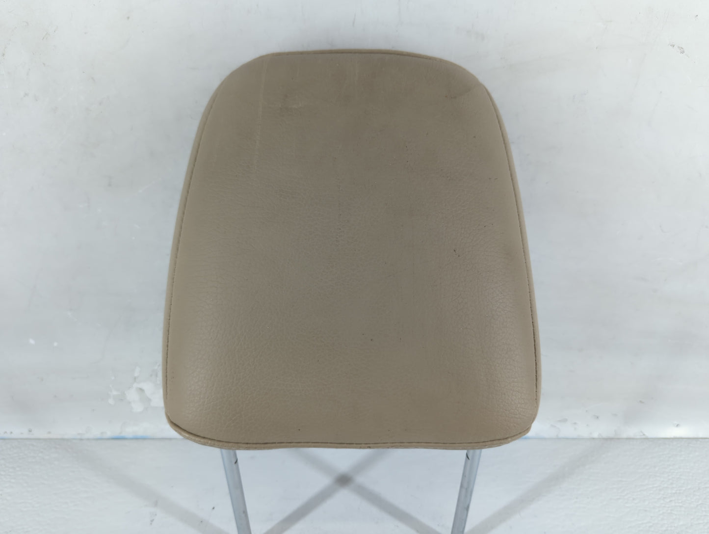 2006 Ford Mustang Headrest Head Rest Front Driver Passenger Seat Fits OEM Used Auto Parts - Oemusedautoparts1.com