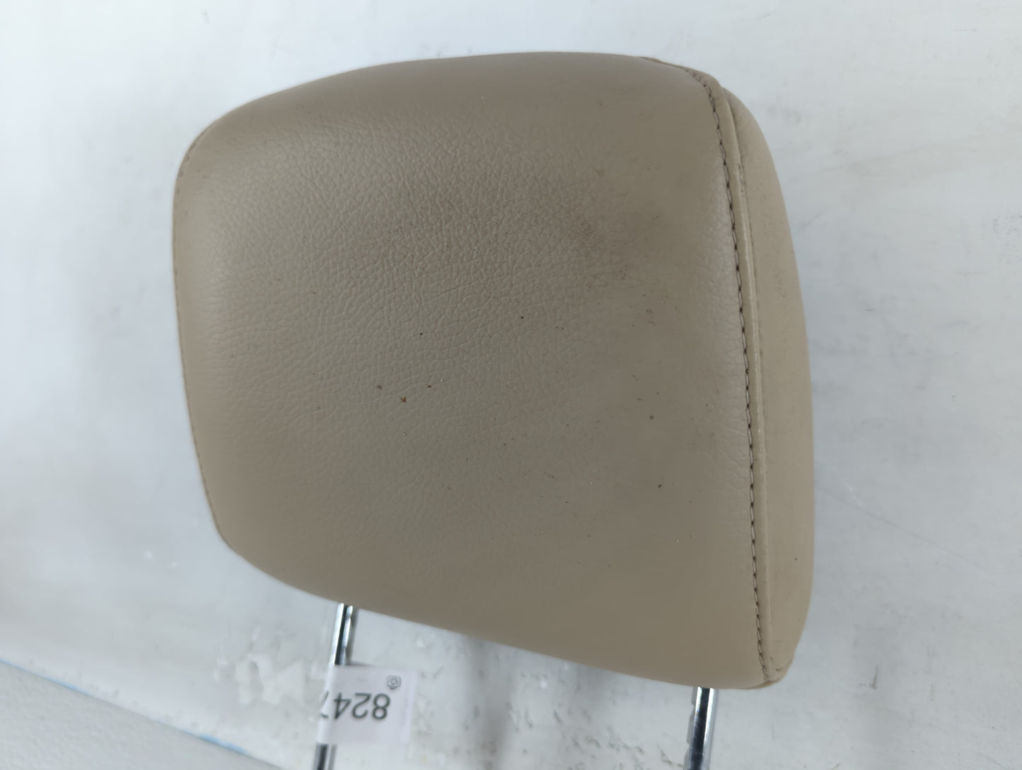 2005-2009 Ford Mustang Headrest Head Rest Front Driver Passenger Seat Fits Fits 2005 2006 2007 2008 2009 OEM Used Auto Parts