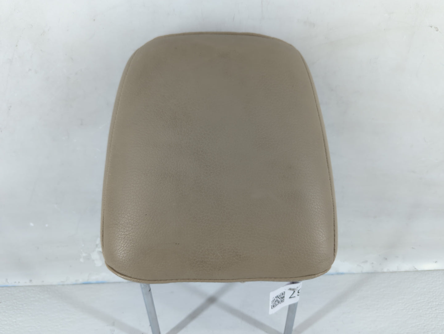 2005-2009 Ford Mustang Headrest Head Rest Front Driver Passenger Seat Fits Fits 2005 2006 2007 2008 2009 OEM Used Auto Parts