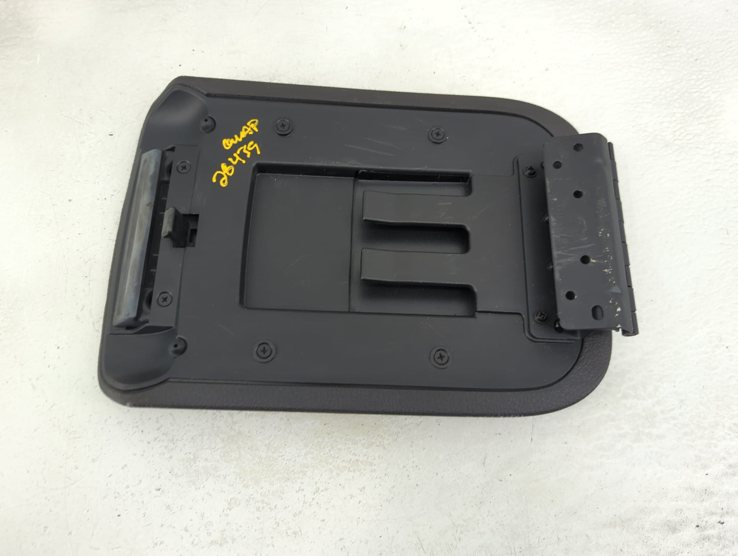 2005-2006 Ford Mustang Center Console Armrest Cover Lid Fits Fits 2005 2006 OEM Used Auto Parts - Oemusedautoparts1.com
