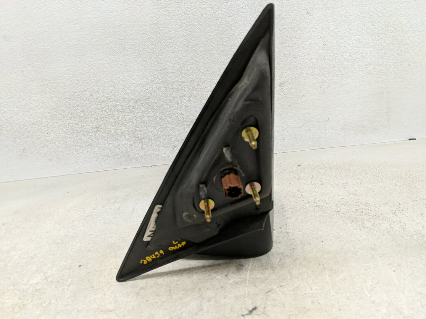 2005-2009 Ford Mustang Driver Side View Mirror - Left Door Mirror OEM Used - Oemusedautoparts1.com