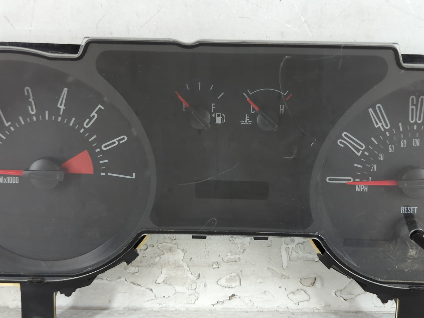 2006 Ford Mustang Instrument Cluster Speedometer Gauges Fits OEM Used Auto Parts - Oemusedautoparts1.com
