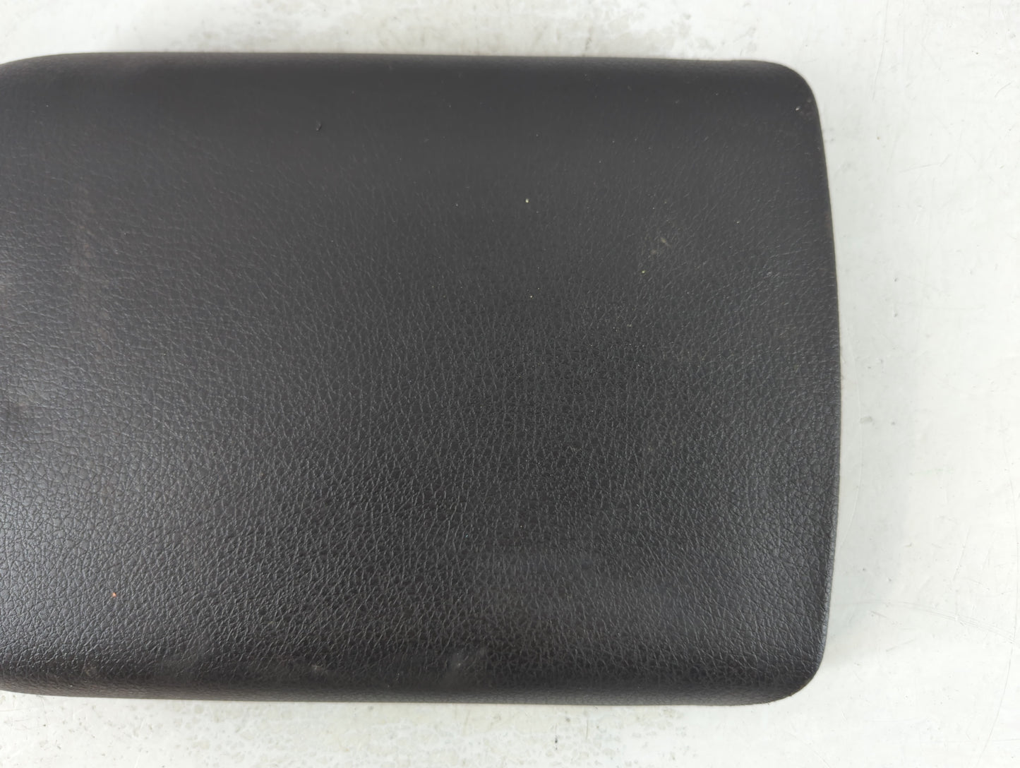 2005-2006 Ford Mustang Center Console Armrest Cover Lid Fits Fits 2005 2006 OEM Used Auto Parts - Oemusedautoparts1.com