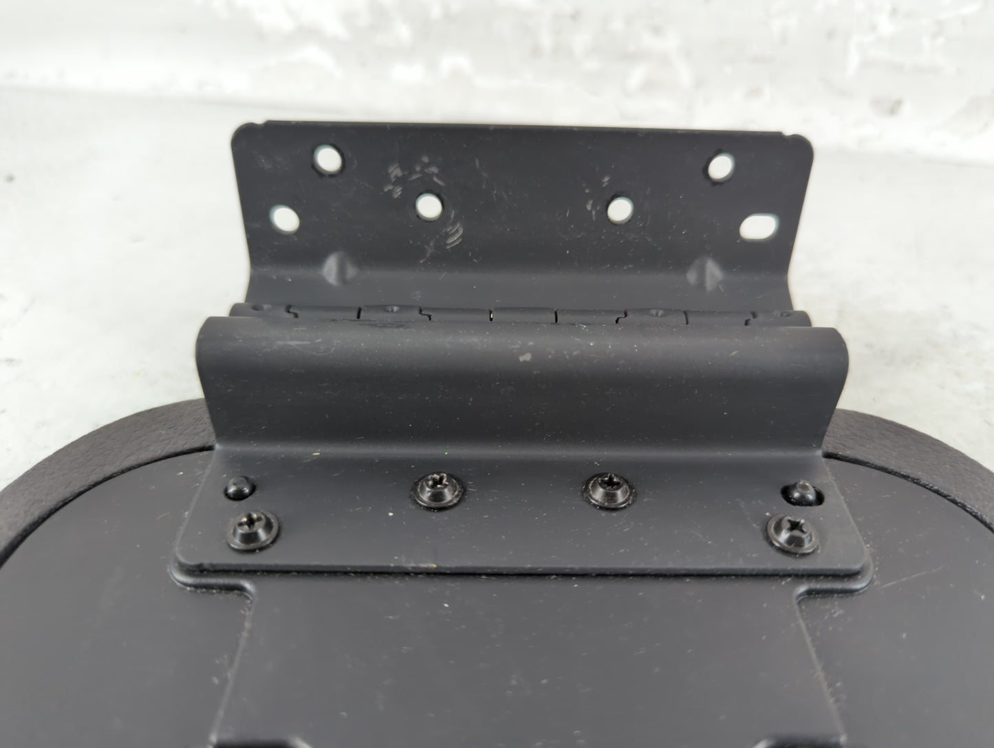2005-2006 Ford Mustang Center Console Armrest Cover Lid Fits Fits 2005 2006 OEM Used Auto Parts - Oemusedautoparts1.com