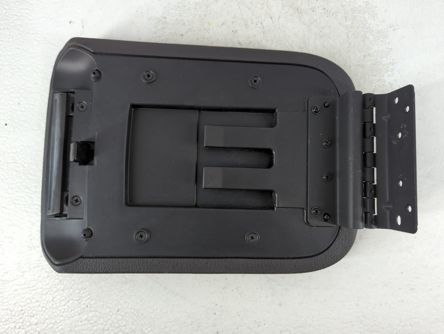 2005-2006 Ford Mustang Center Console Armrest Cover Lid Fits Fits 2005 2006 OEM Used Auto Parts - Oemusedautoparts1.com