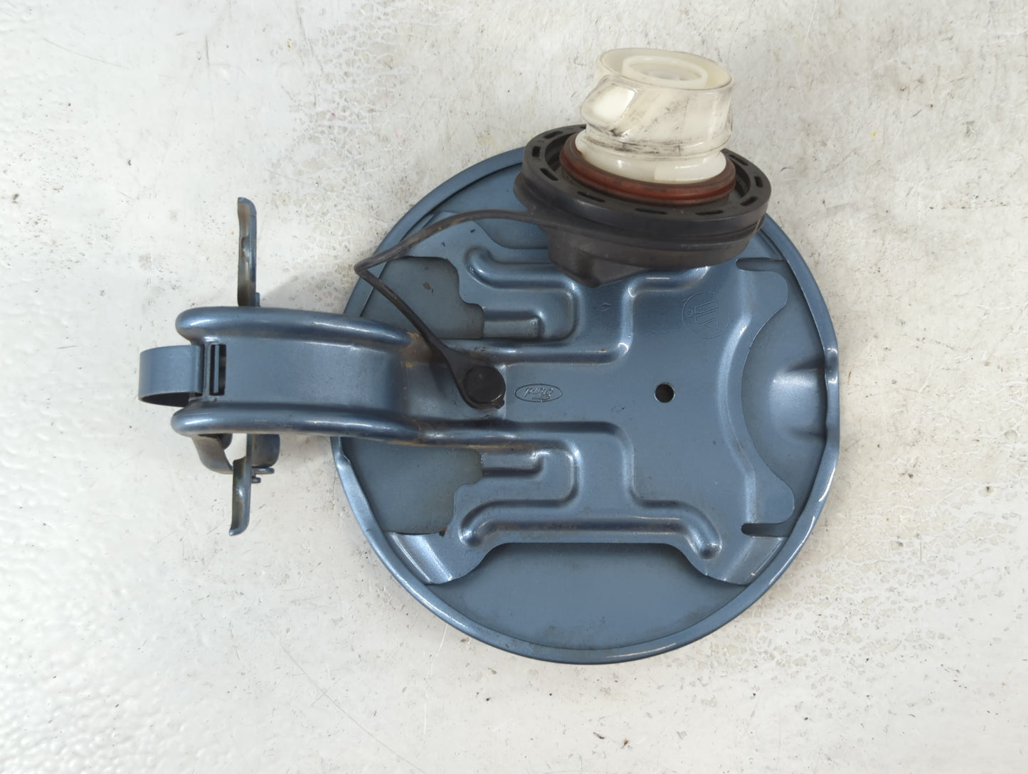 2006 Ford Mustang Fuel Tank Door Lid Gas Tank Blue - Oemusedautoparts1.com