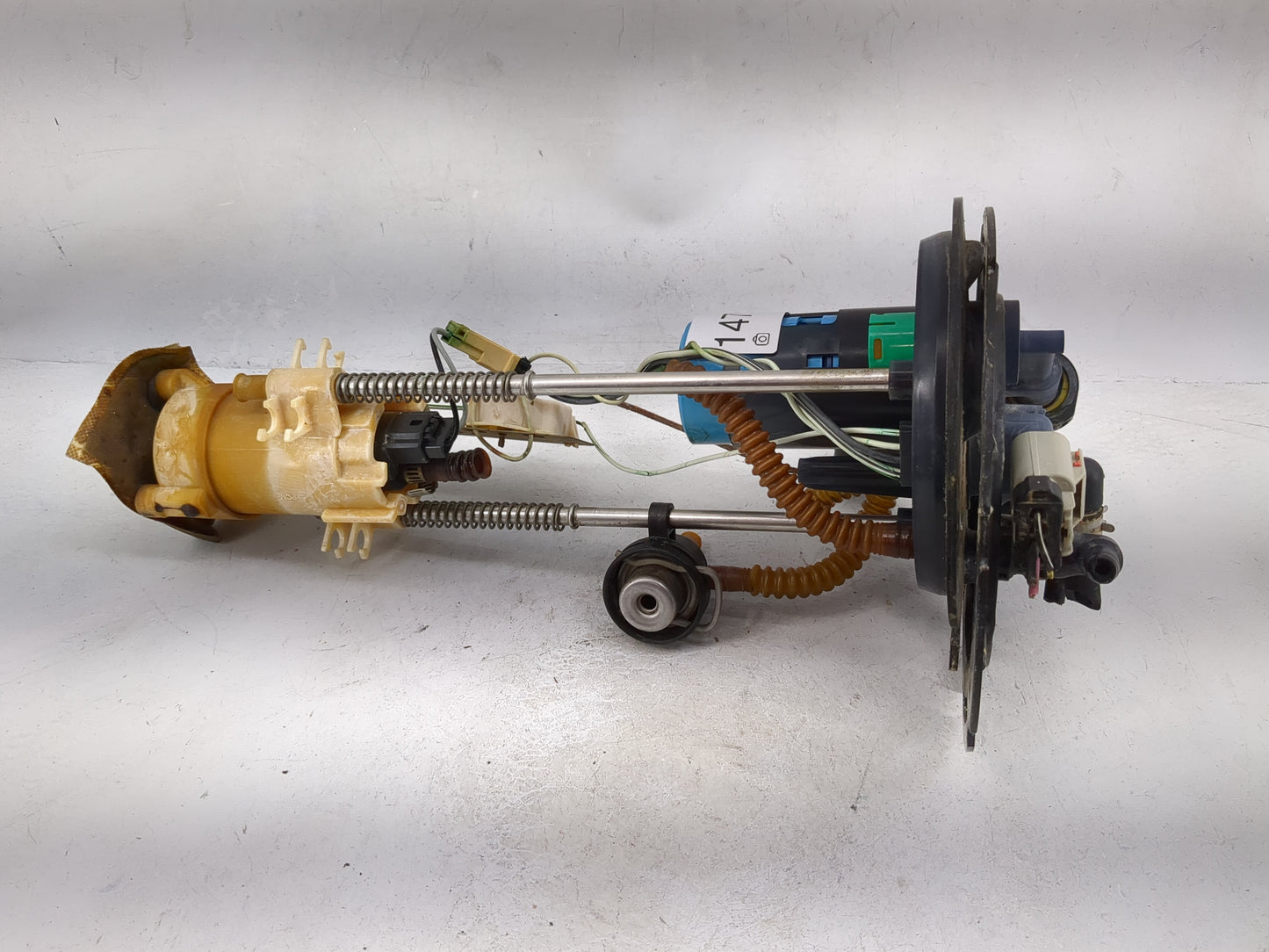 2004-2006 Ford Ranger Electrical Gas Fuel Pump Assembly 1479742 - Oemusedautoparts1.com