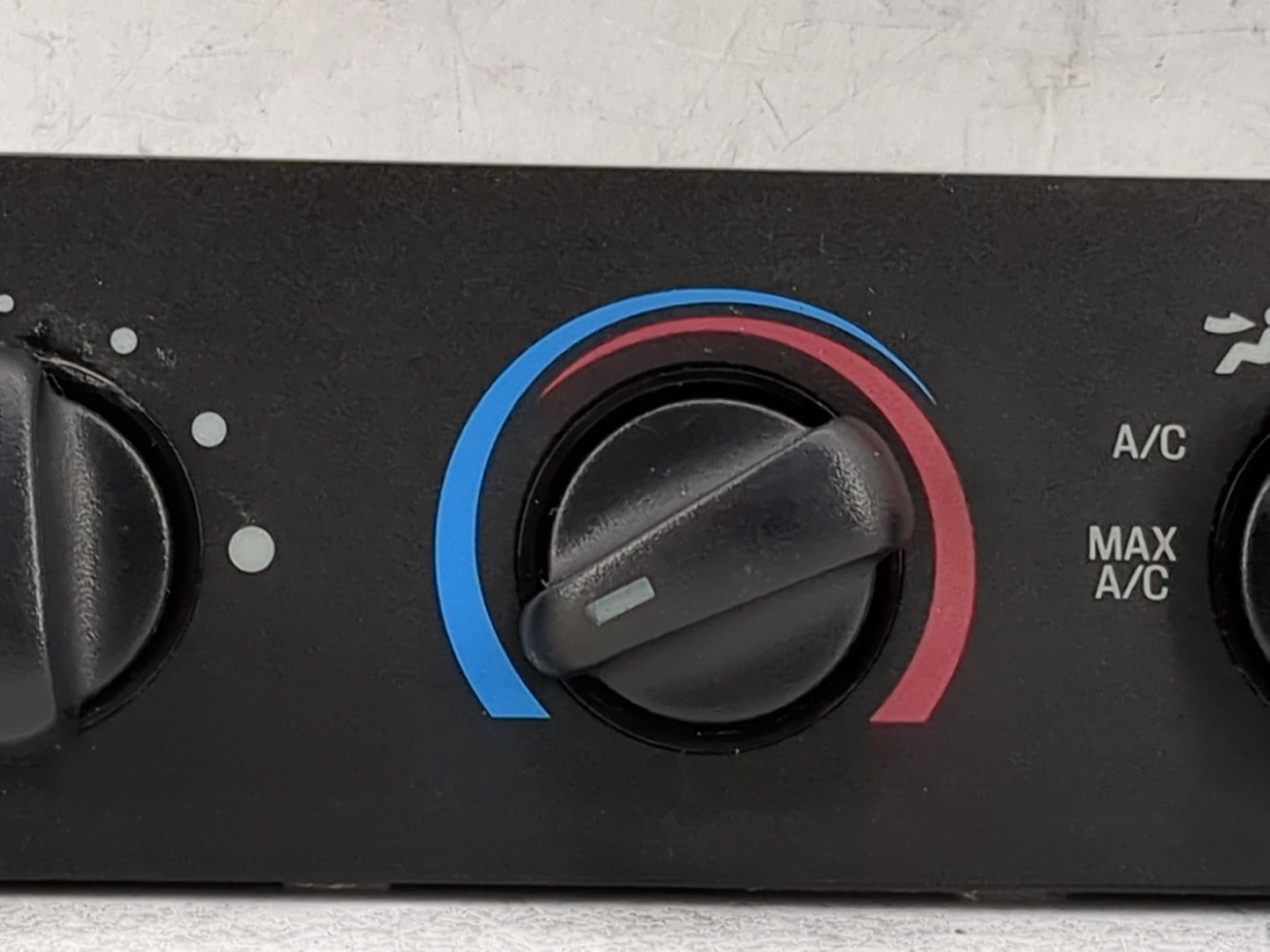 2003-2011 Ford Ranger Climate Control Module Temperature AC/Heater Replacement P/N:1L5H-18C612-CA Fits OEM Used Auto Parts -