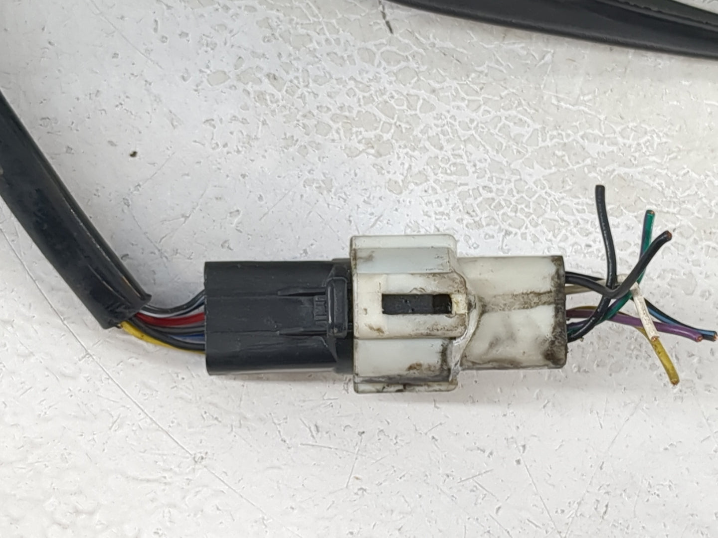 2002-2007 Ford Taurus Passenger Side View Mirror - Right Door Mirror OEM Used - Oemusedautoparts1.com