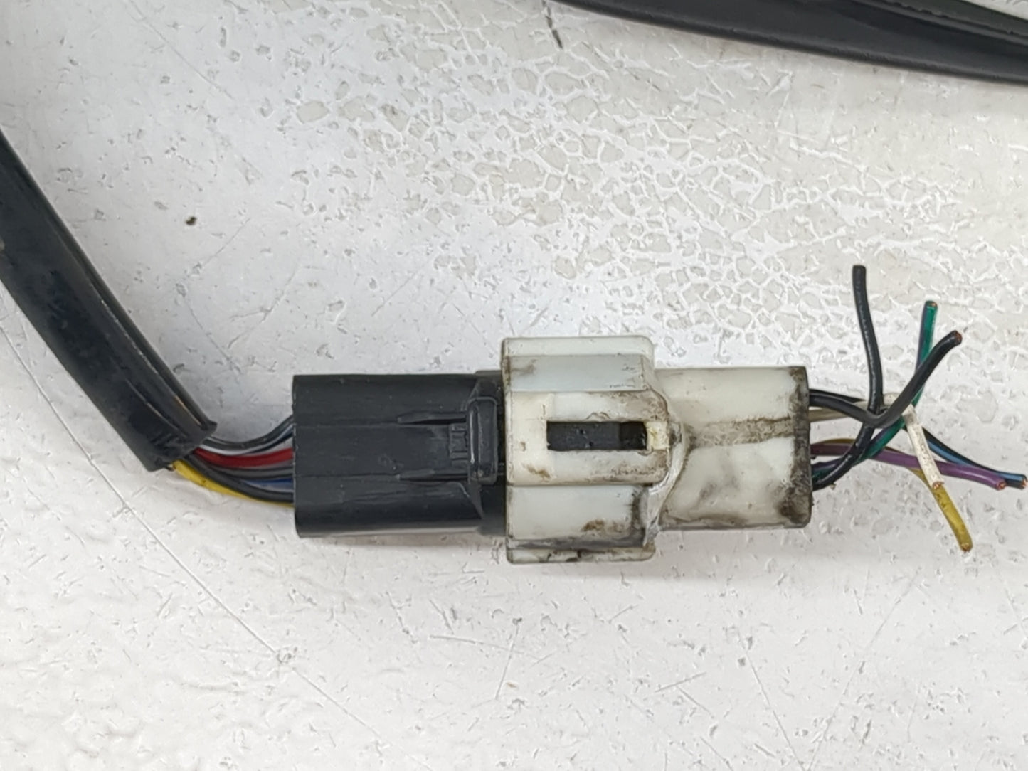 2002-2007 Ford Taurus Passenger Side View Mirror - Right Door Mirror OEM Used - Oemusedautoparts1.com