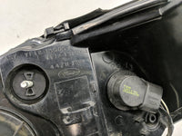 2006 Ford Taurus Passenger Right Oem Head Light Headlight Lamp - Oemusedautoparts1.com