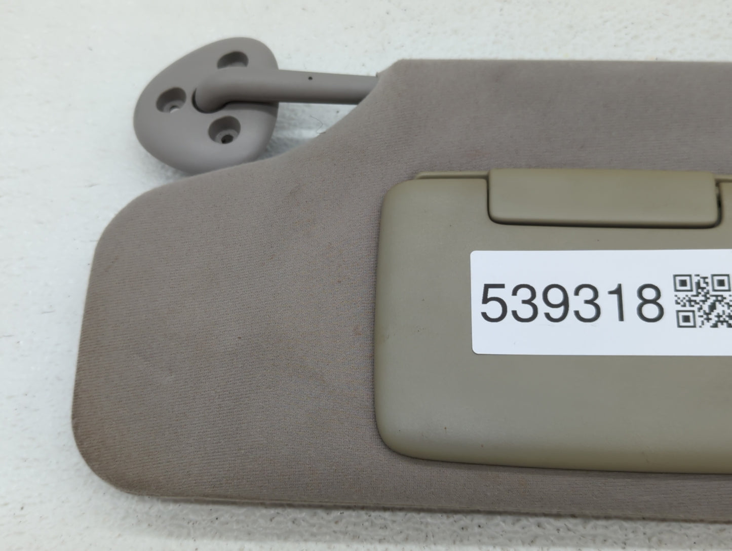 2004-2007 Ford Taurus Sun Visor Shade Replacement Driver Left Mirror Fits Fits 2004 2005 2006 2007 OEM Used Auto Parts - Oem