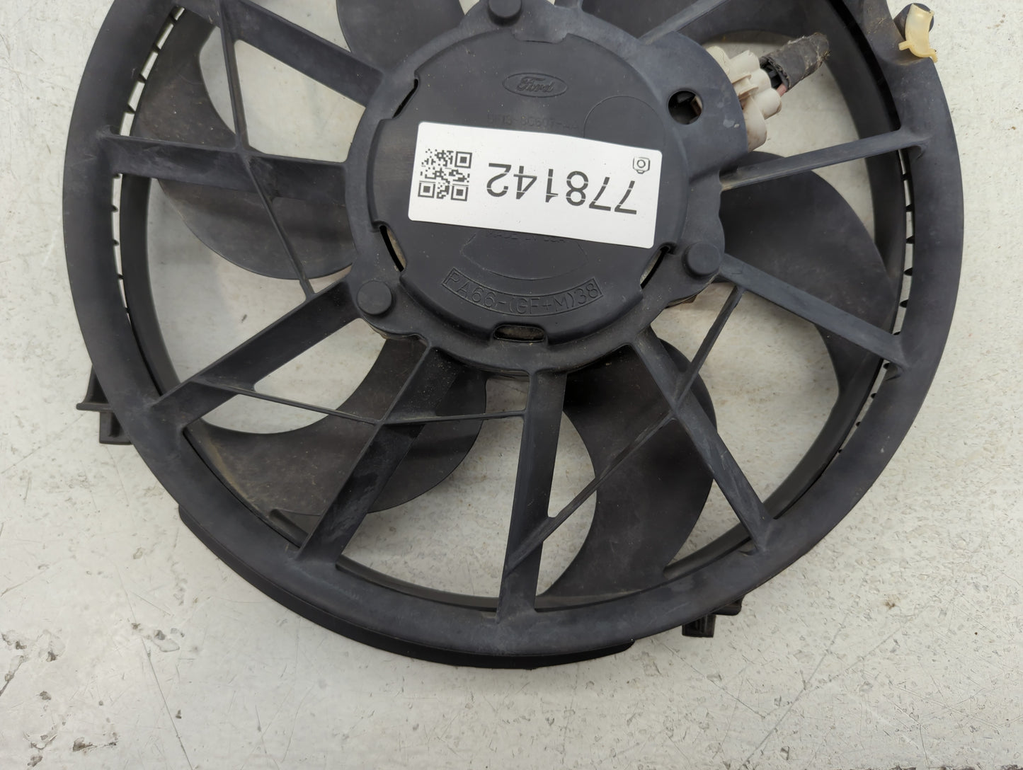 1996-2007 Ford Taurus Left Radiator Fan Motor Assembly - Oemusedautoparts1.com
