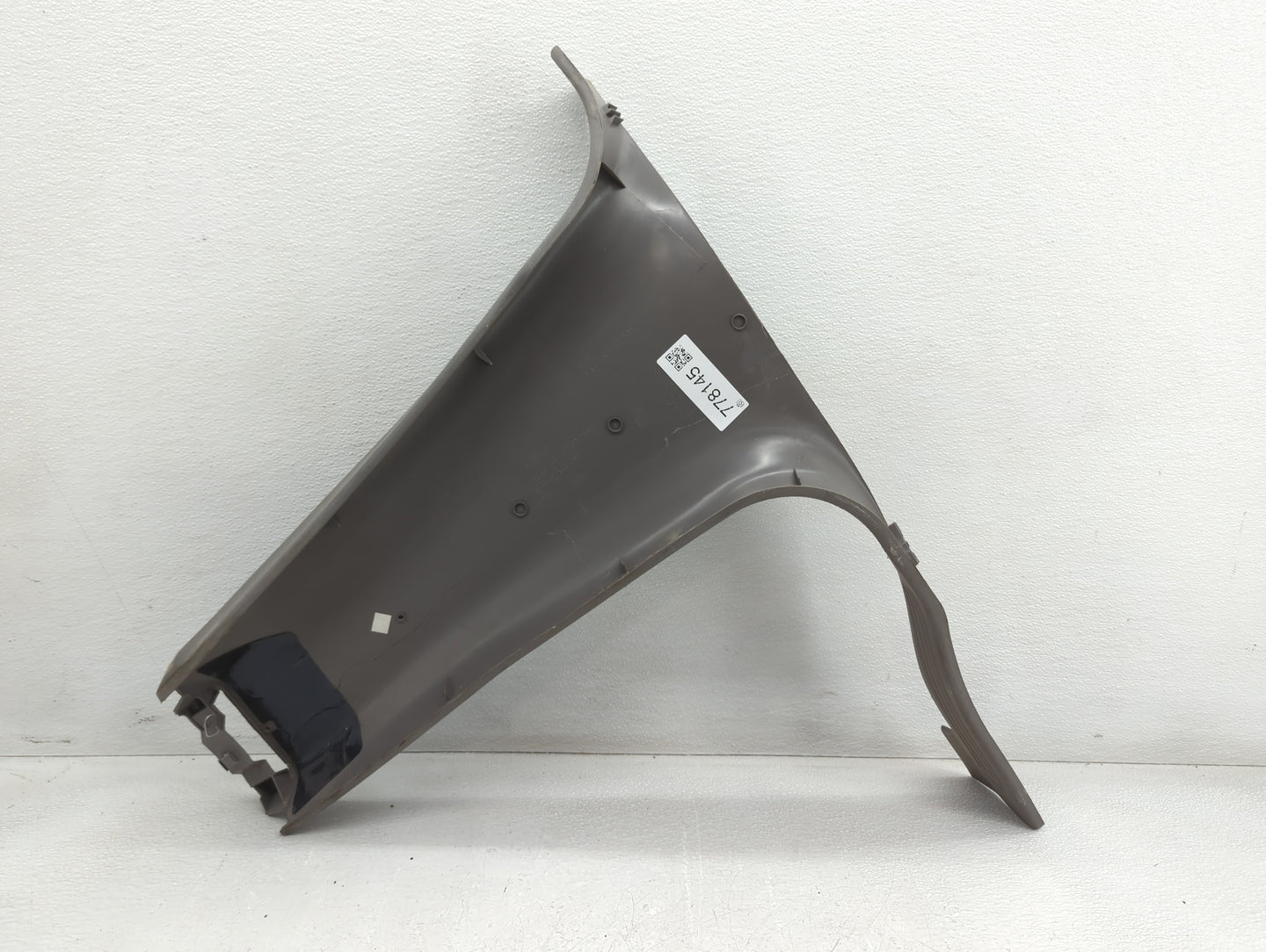 2000-2007 Ford Taurus Passenger Center Pillar Oem - Oemusedautoparts1.com