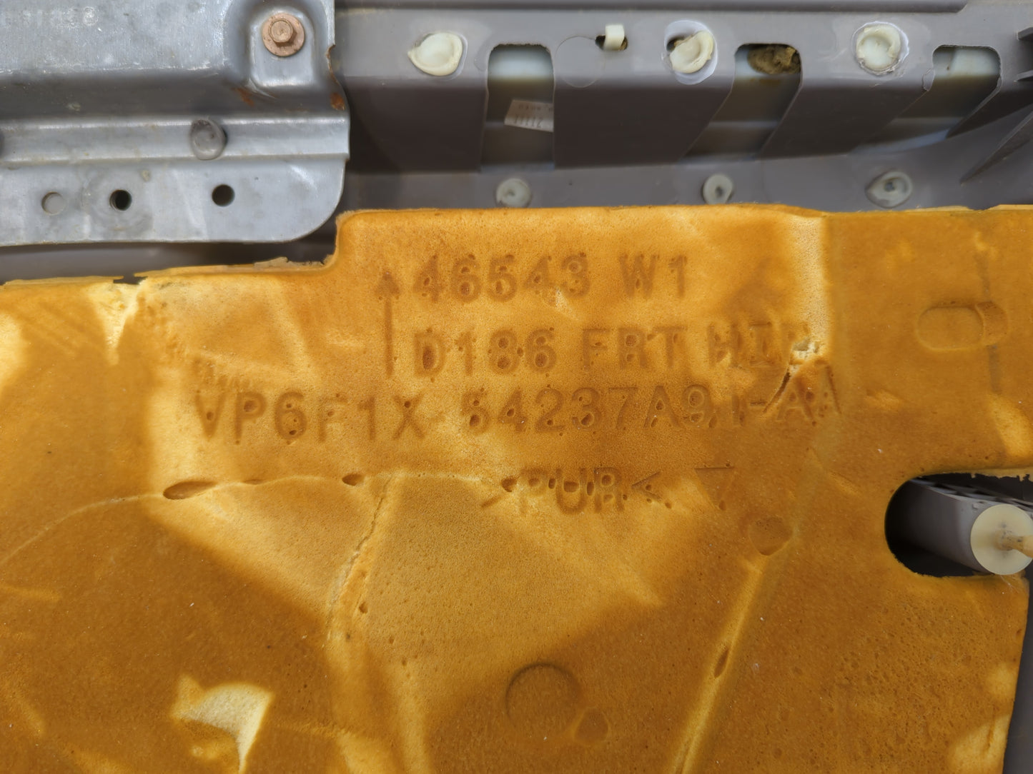 2006 Ford Taurus Front Left Driver Interior Door Panel Trim - Oemusedautoparts1.com
