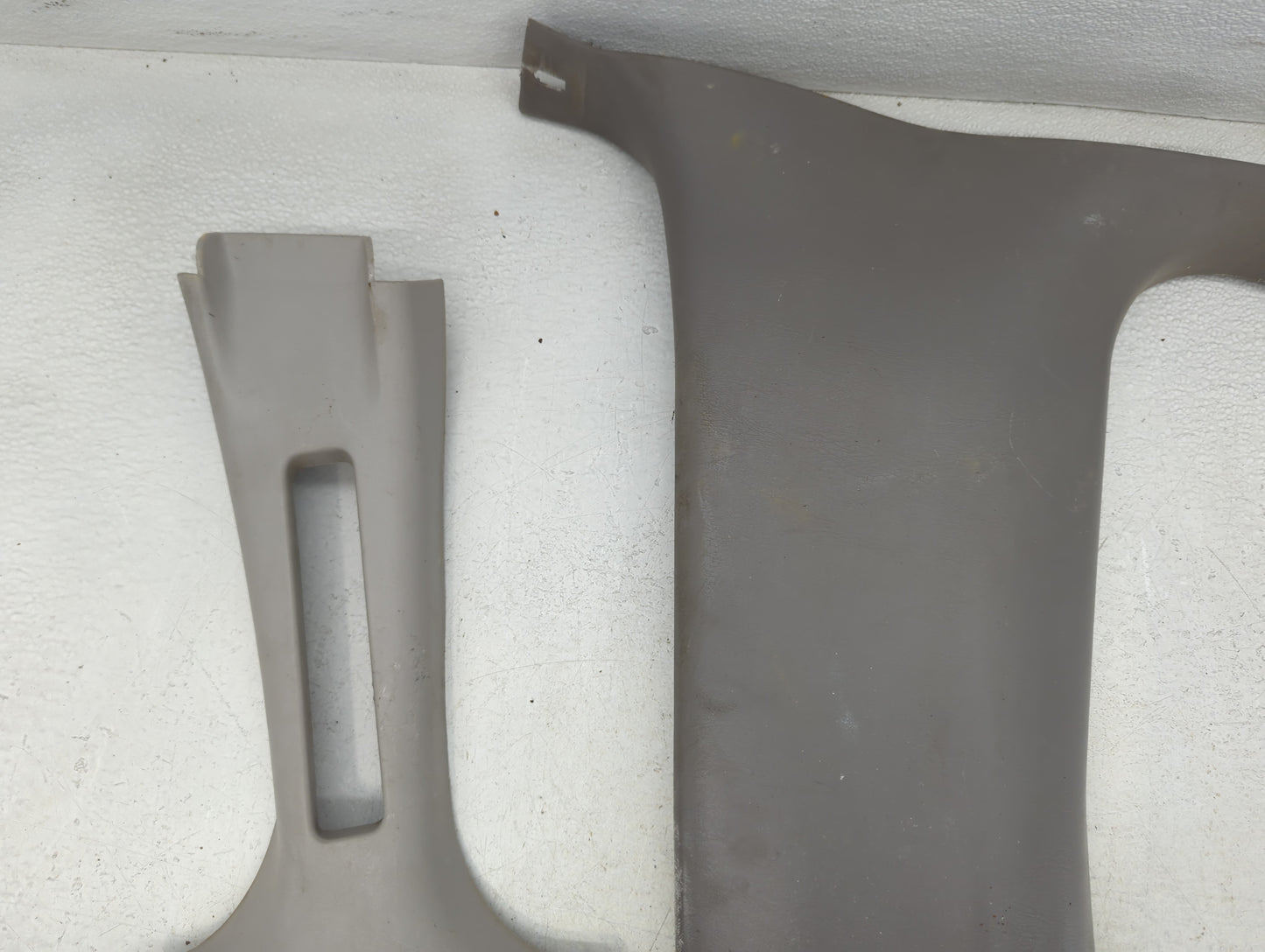 2000-2007 Ford Taurus Passenger Center Pillar Oem - Oemusedautoparts1.com