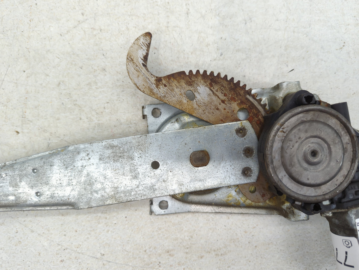 1998-2007 Ford Taurus Driver Front Left Power Window Motor - Oemusedautoparts1.com